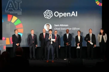 27openai-finance-hlvz-superJumbo